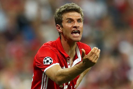 不可阻挡与不可动摇：库尔图瓦与姆巴佩带领皇马前行（势不可挡、稳如磐石：库尔图瓦与姆巴佩领航皇马）